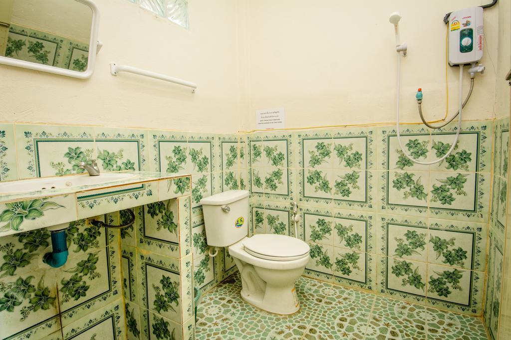 Sarm Mork Guest House Mae Hong Son Esterno foto
