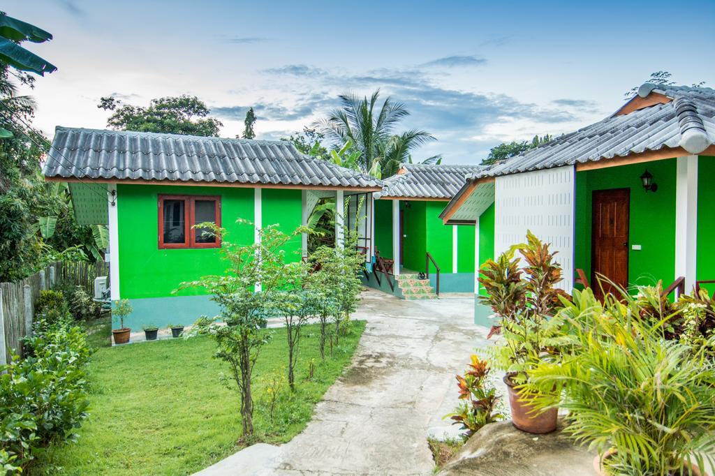 Sarm Mork Guest House Mae Hong Son Esterno foto