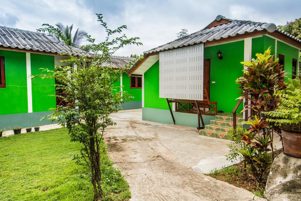 Sarm Mork Guest House Mae Hong Son Esterno foto