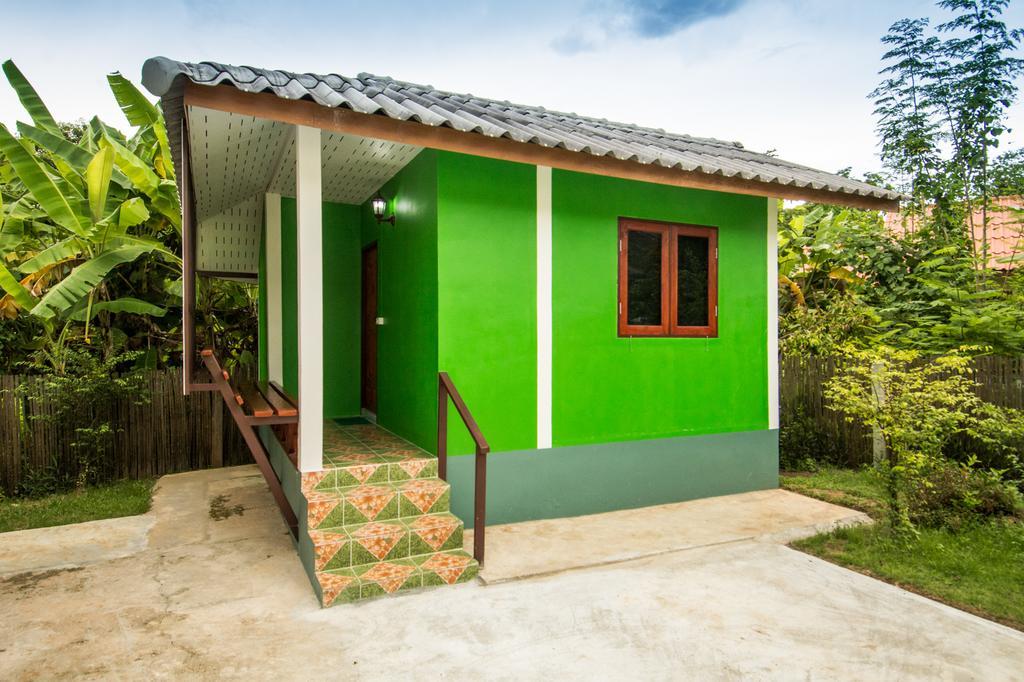 Sarm Mork Guest House Mae Hong Son Esterno foto