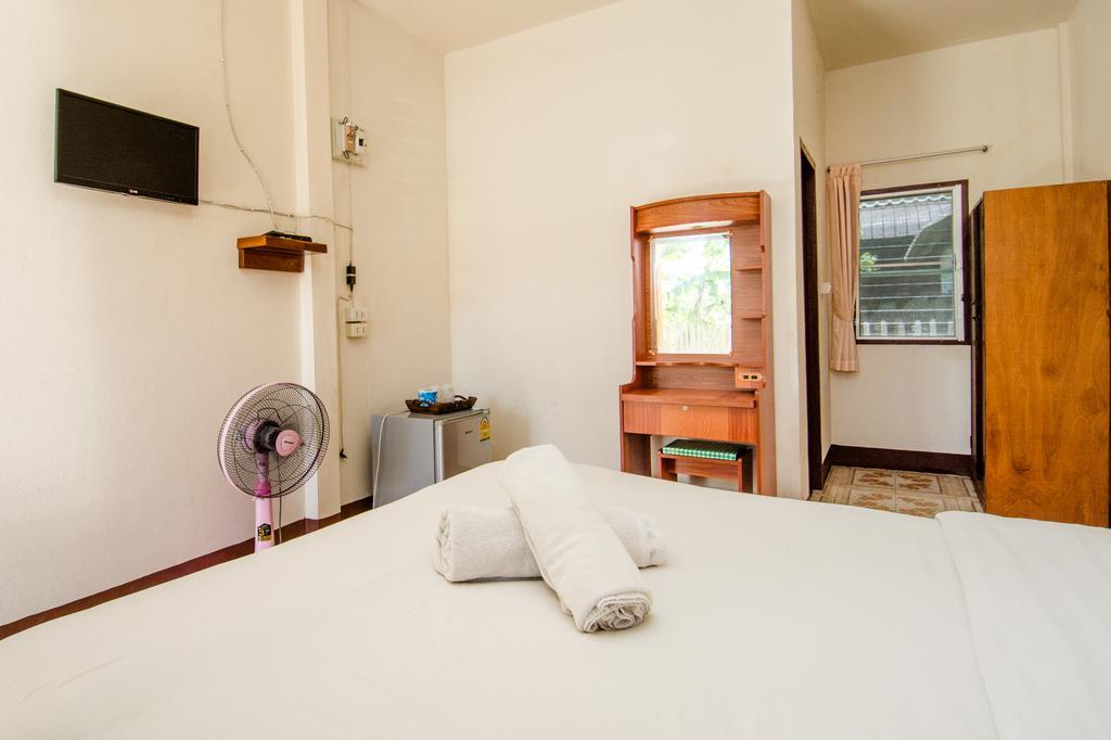 Sarm Mork Guest House Mae Hong Son Esterno foto