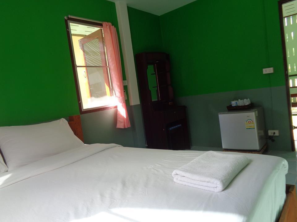 Sarm Mork Guest House Mae Hong Son Esterno foto