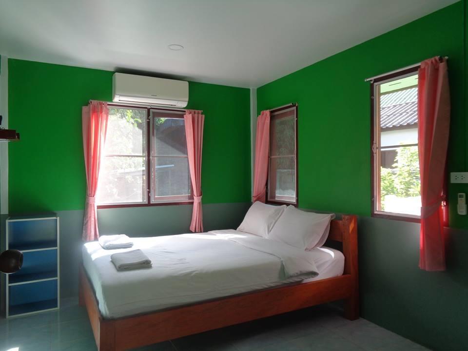 Sarm Mork Guest House Mae Hong Son Esterno foto